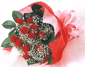 en çok satılan gül demeti Ankara çiçekçilik görsel ürün modeli 